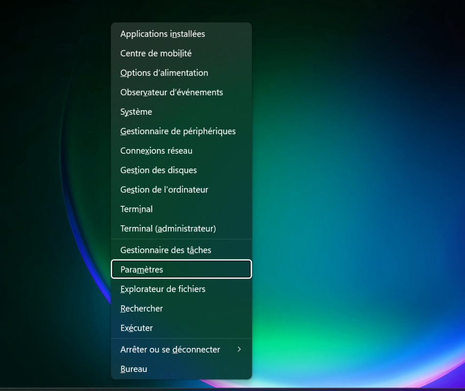 Maintenez WINDOWS + X et cliquez sur Paramètres