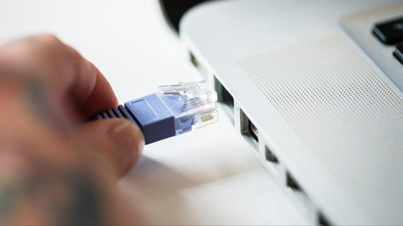 Redémarrer les équipements réseau